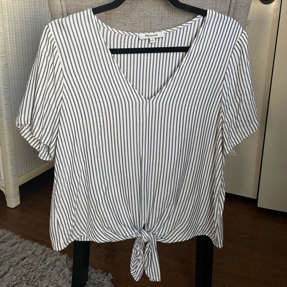 Madewell Novel Tie-Front Top in Stripe - Size Large - Picture 4 of 7